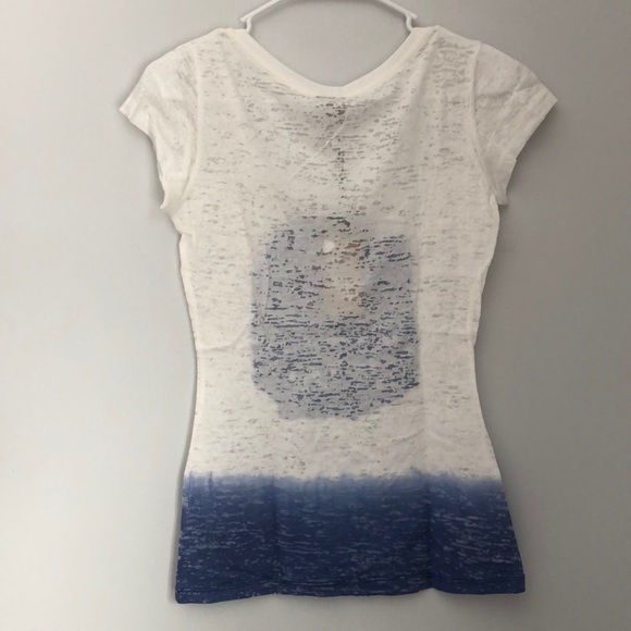 T-shirt - Picture 2 of 3